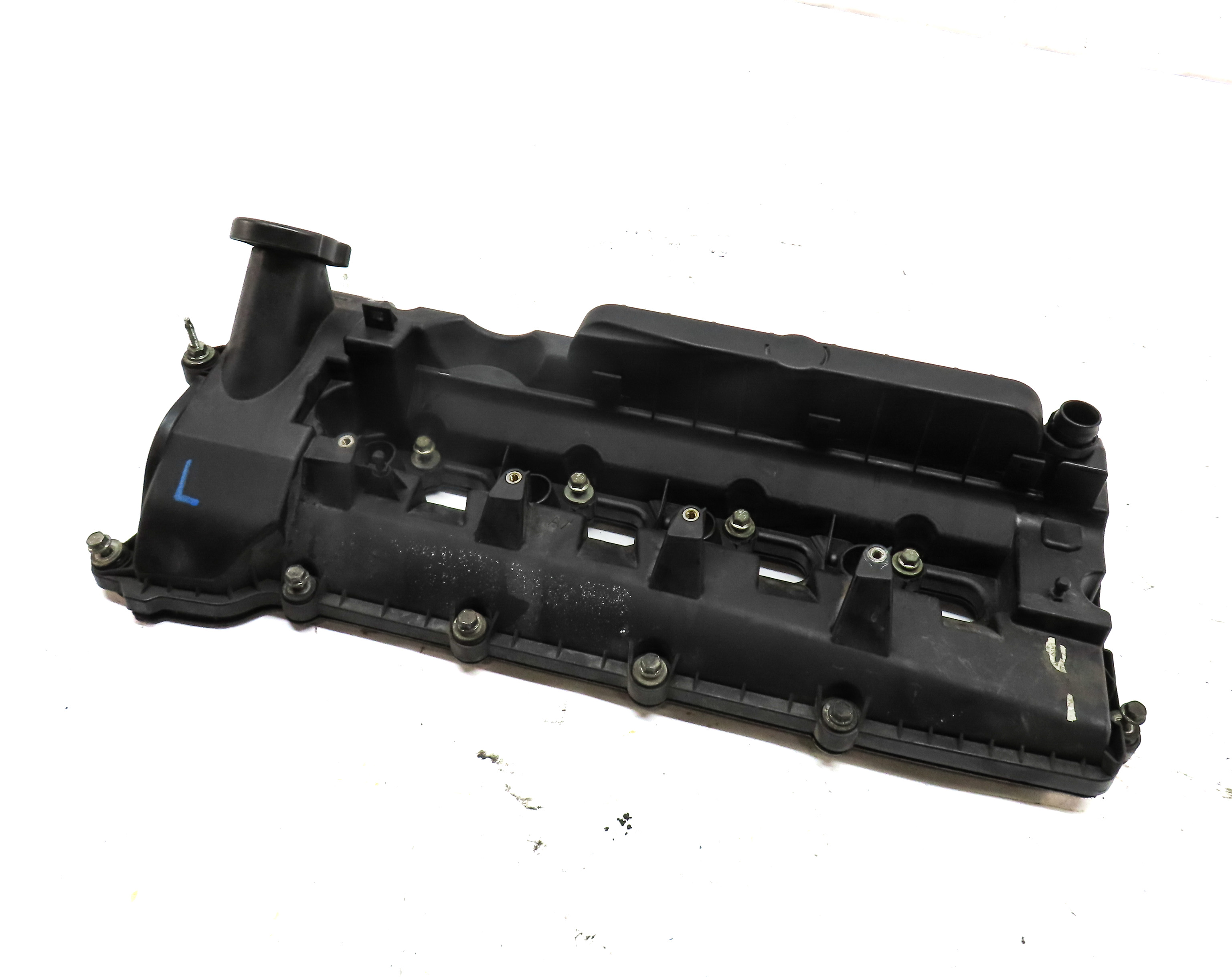 10-18 RANGE ROVER SPORT (L320 L322 L494 L405) 5.0L V8 - LEFT ENGINE VALVE COVER — exact item pictured